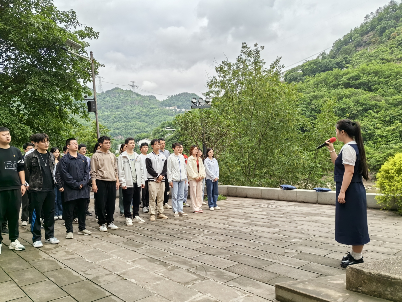 15.jpg 1a4e697c3d0fbaf574a59cb409388397_68781.j