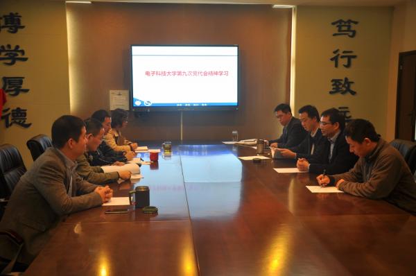 DSC_0431.JPG DSC_0431.JPG