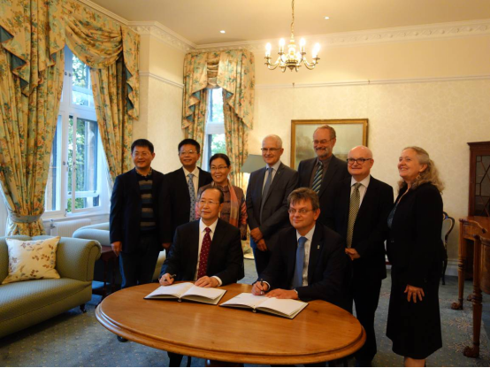 2.png 56899a6de7f1c805192d466437c41639.png