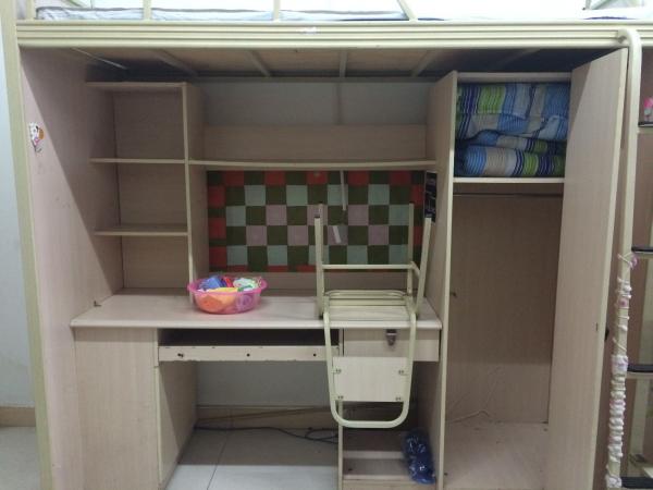 宿舍.jpg 宿舍.jpg