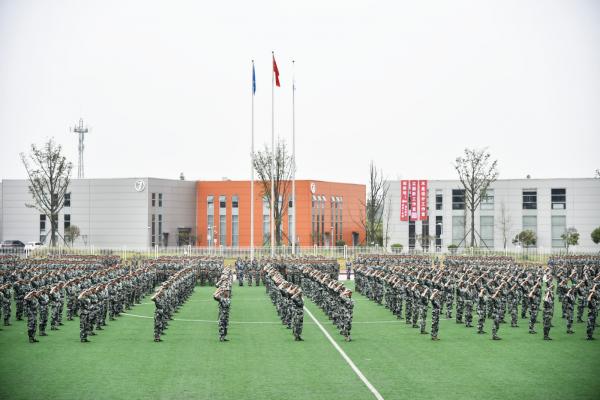 2018级本科新生军训圆满结束