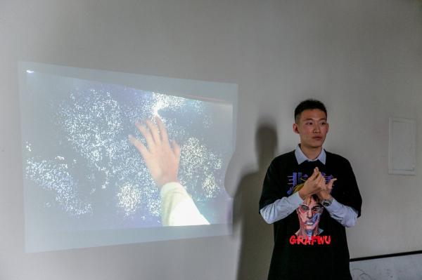 008c1725fb48c87c3258f1dfc1966102_40000.j