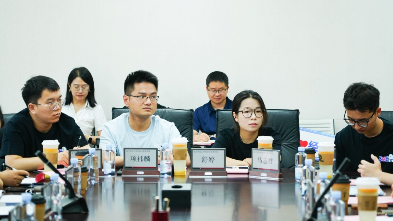 6E97A9B5FF616375EE54808DF7E_B1F542E8_307