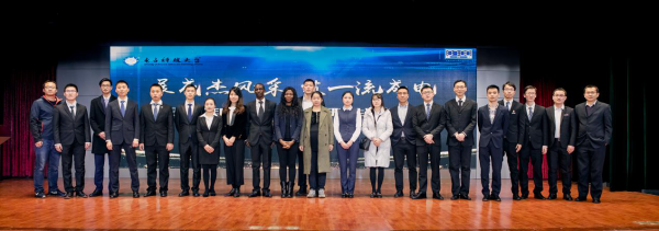 2017年度“成电杰出学生”答辩会举行