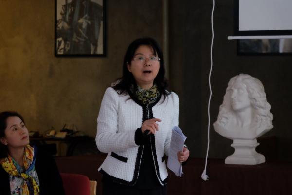 学校举行改革开放40周年专题研讨会