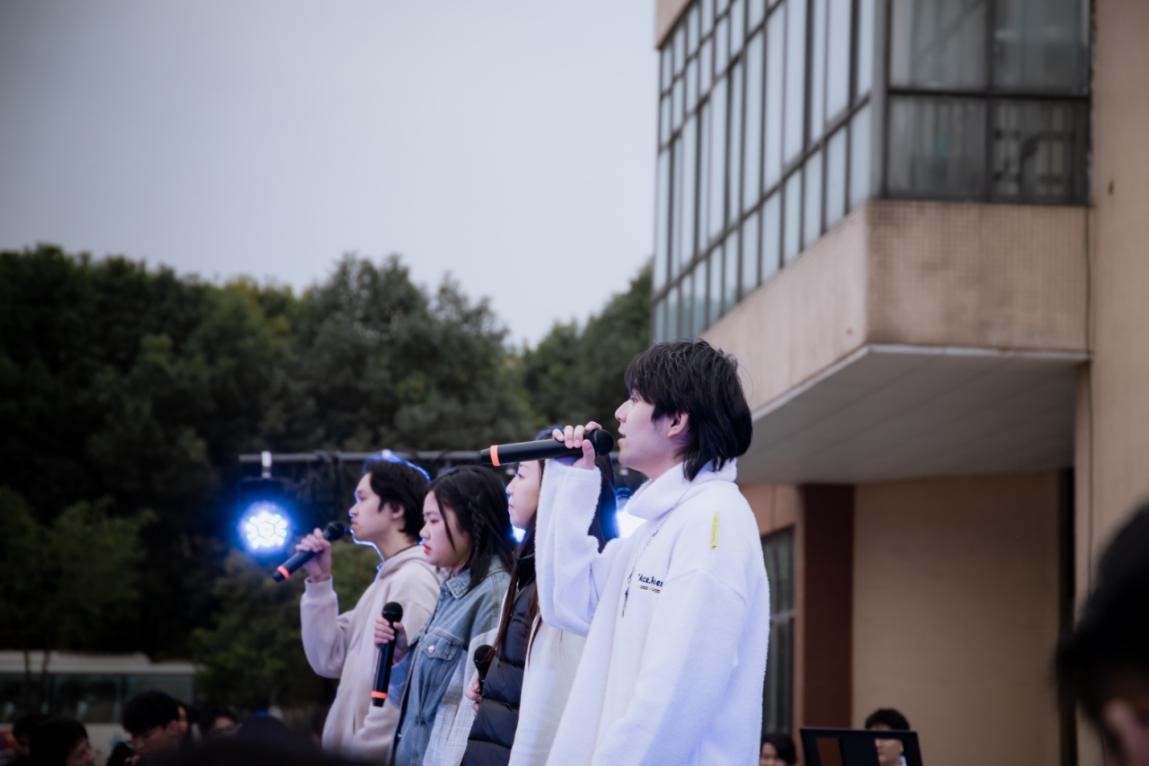 11.jpg 0273542d29260e11d27a02dc017e7a7f_c99b9.j