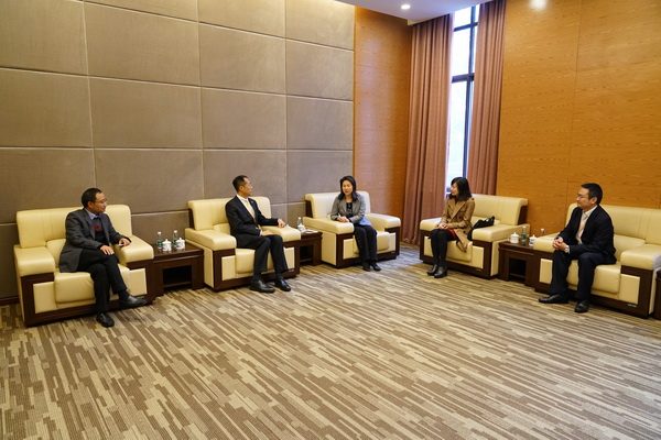 华润微电子奖助学金颁奖仪式举行