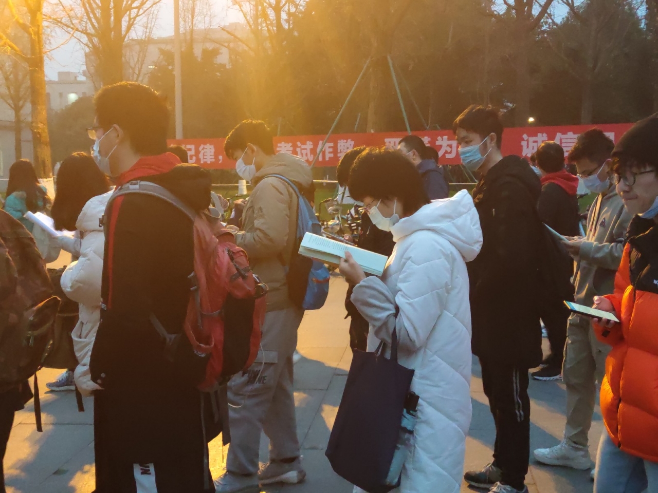 QQ图片20211225110005.jpg 0348a4c9274660944584fa4dddbab0da.jpg