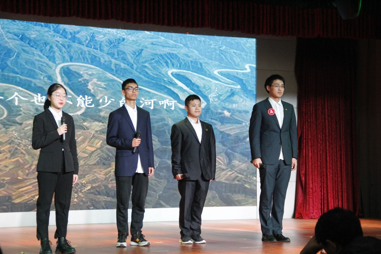 朗诵4 合照1.jpg 朗诵4 合照1.jpg