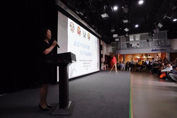 【成电讲坛】川剧大师肖德美带领成电学子走近中国川剧、共享戏曲魅力