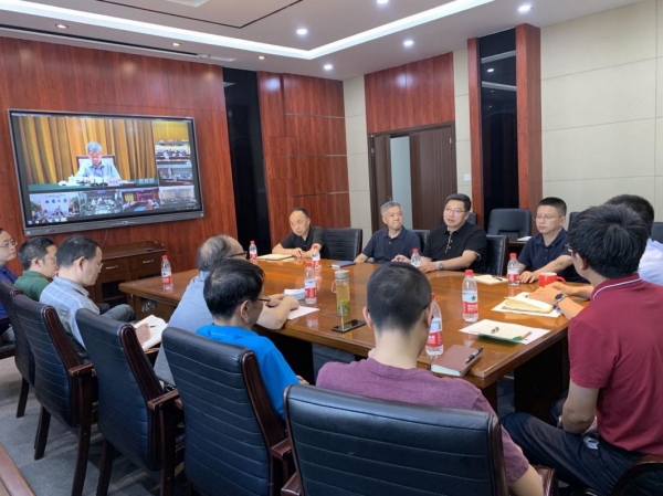 【研究生教育研讨】信通学院召开研究生教育改革研讨会