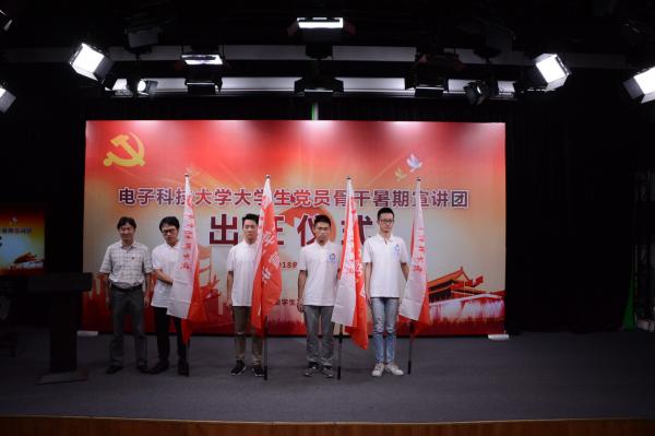 DSC_7208.JPG DSC_7208.JPG