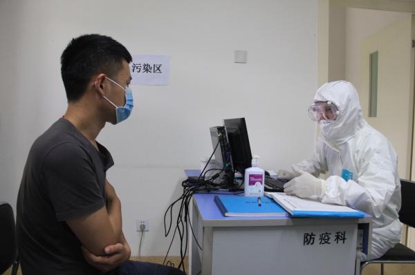 校医院举行中东呼吸综合征应急演练