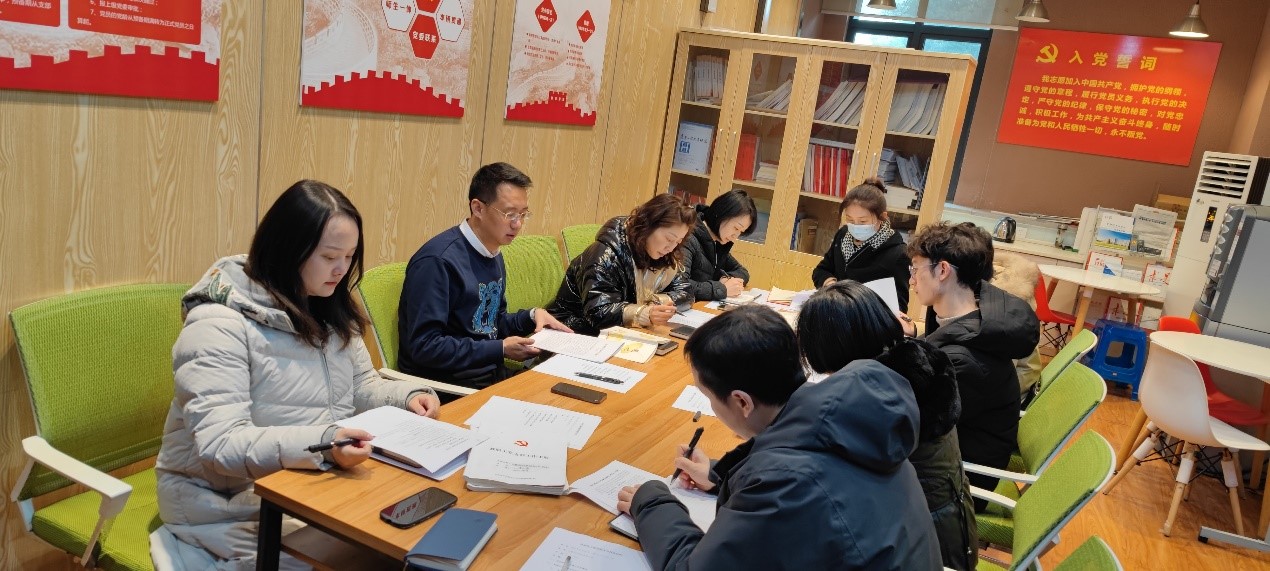 4.jpg 06b1f2c8a19ebdf86be7221754386801_9bb13.j