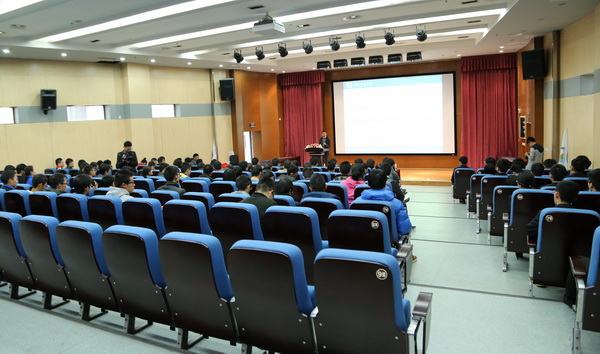 【人才培养】光电学院首届“菁英计划”“卓越计划”开班