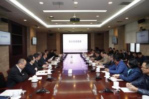 学校召开2019年医学院管理委员会会议