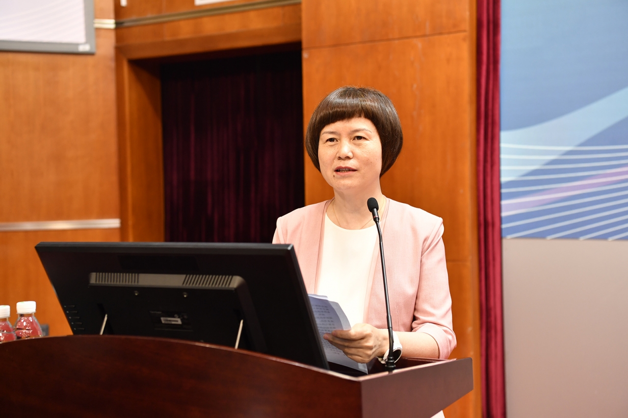 03-校党委书记曹萍致辞.JPG 03-校党委书记曹萍致辞.JPG