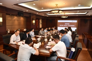 福州市副市长吴一来校考察调研