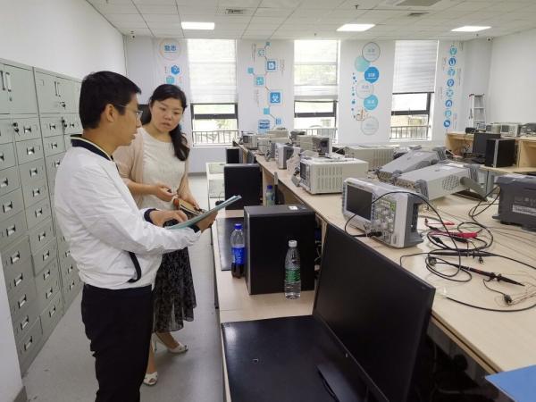 格拉斯哥学院开展节前消防安全检查