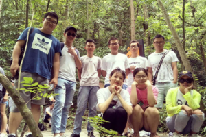 【美丽成电·奋斗之美】扎根贵州　做好每一只电容