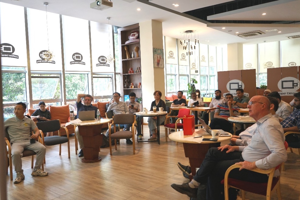 成都格院师生教改研讨.jpg 成都格院师生教改研讨.jpg