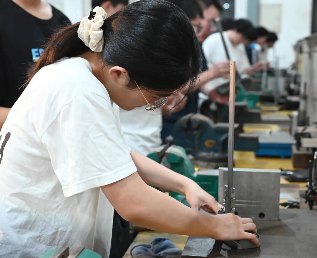 mmexport1678949179469.jpg 0936ee29798ea4b5dea8f01ee4472cf4.jpg