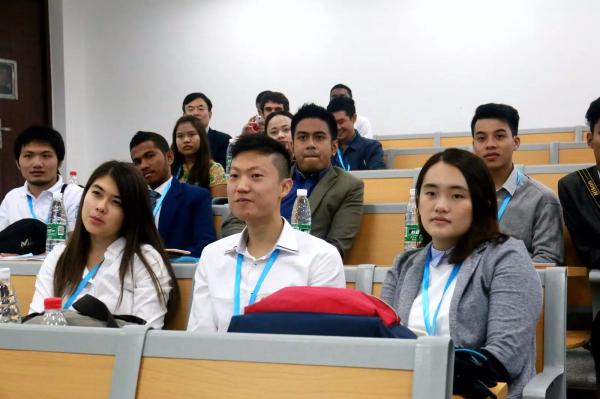 0.webp (17).jpg 095fd44eeb431b0c71481f07c333dbe9.jpg