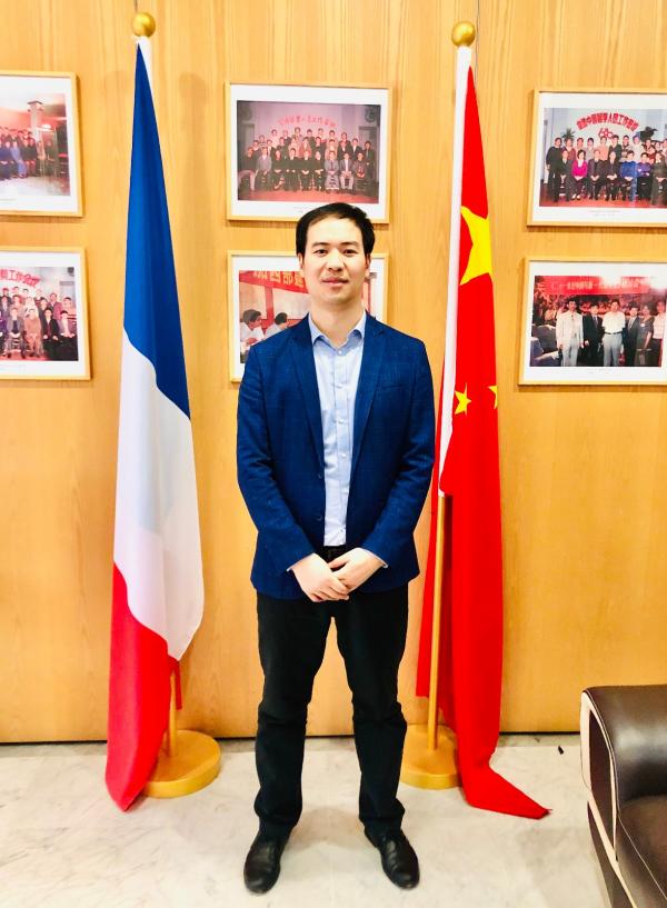 许书光.jpg 许书光.jpg