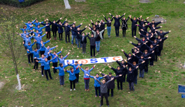 吴祥玉获四川省高校首届“感动公寓人物”称号