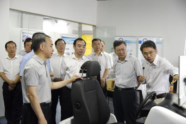 _DSC7844_缩小大小.JPG _DSC7844_缩小大小.JPG