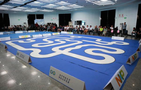 2019年电子科技大学智能车竞赛圆满举行