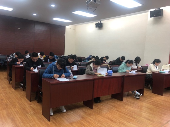 生命学院组织“栋梁工程•立人班三班”选拔