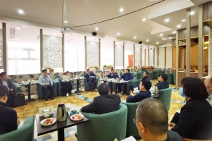 学校第八期“成电下午茶-校领导与教职工有约”活动举办