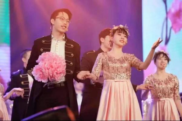 春暖花开3.jpg 0eebdaca354da474c8b5e1c2e1054a7e.jpg