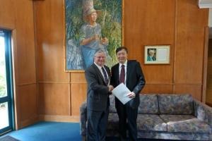 学校代表团访问澳大利亚新西兰高校