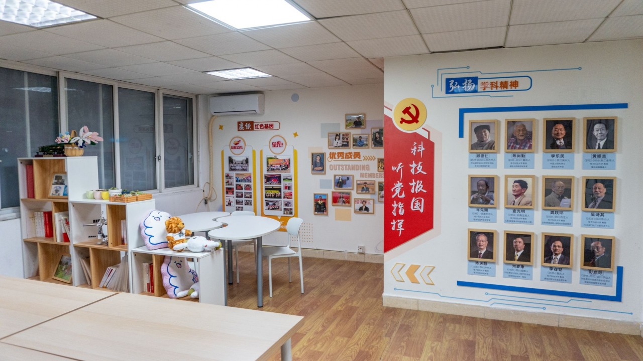 0f8f6f9c1b2a04a88df3ce428b99d788_a8e88.j