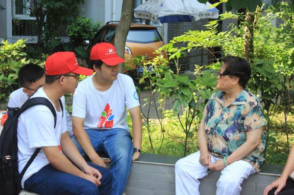 【实践】电工学院学子开展“都江堰三下乡”活动