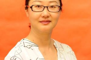 【党员风采】做好服务　当好桥梁