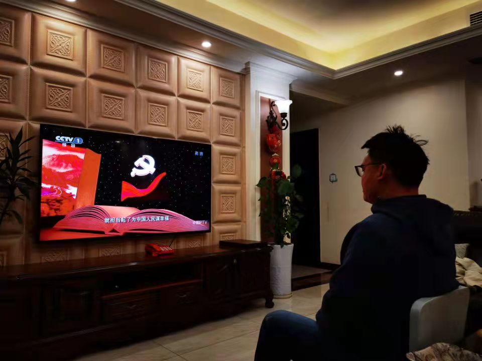 刘.jpg 11795933e89c2ee52496cedddb27da91_469a0.j