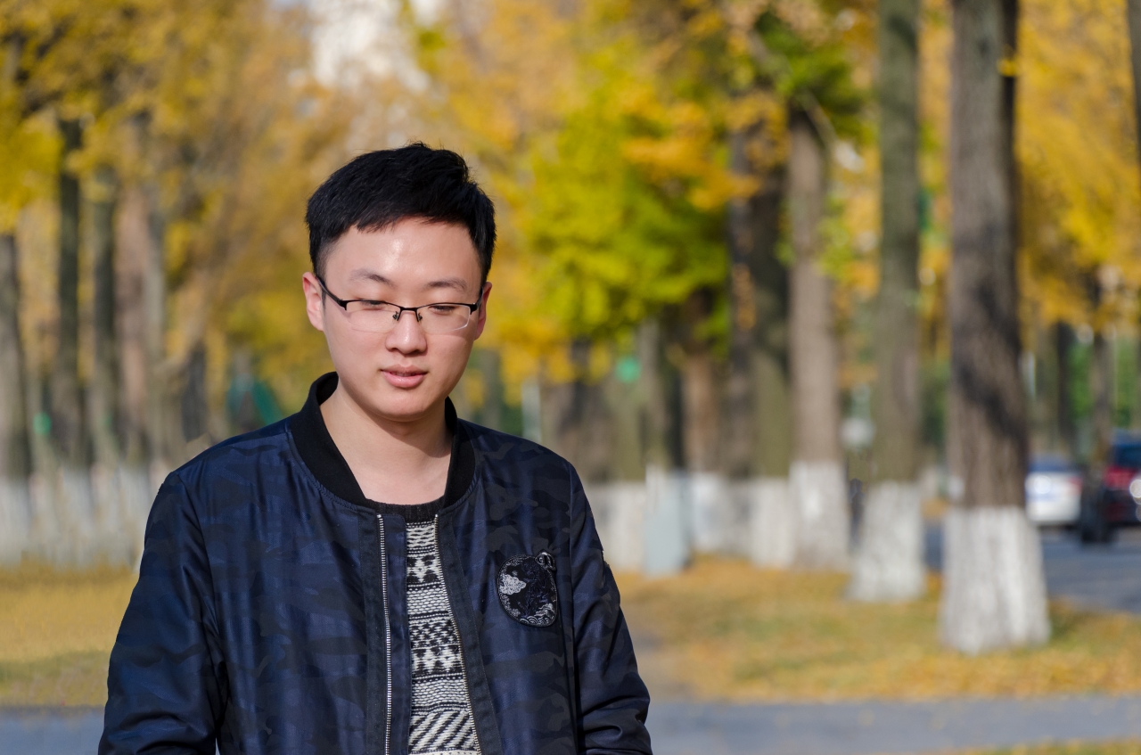 杨伟豪.jpg 杨伟豪.jpg