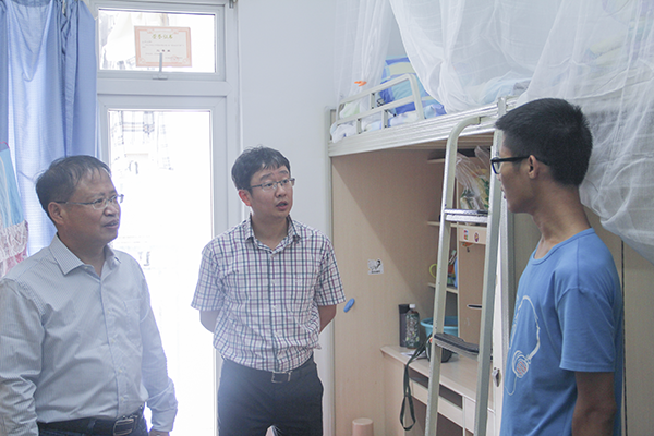 【迎新】经管学院迎来2016级新同学