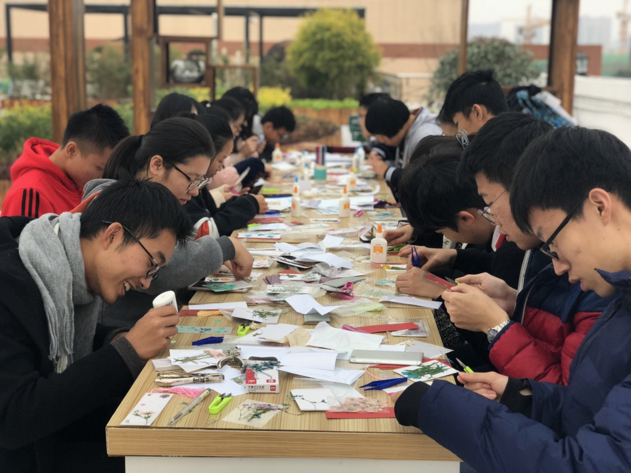 141d41d5aa144f160b6aeffff10ba204_05f72.j