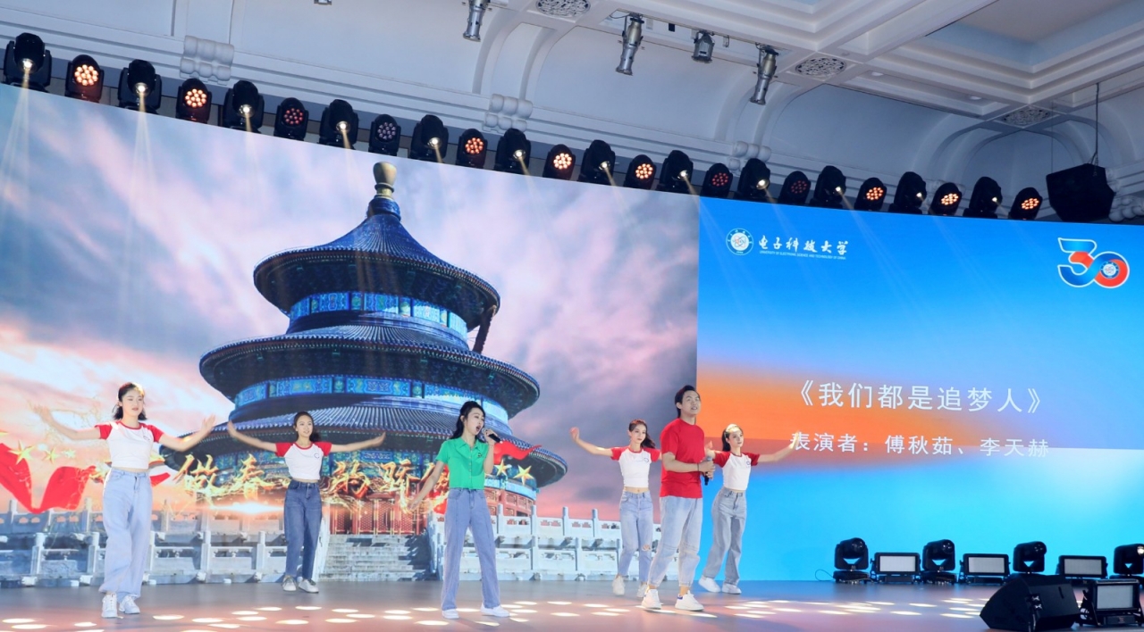 1.jpg 1479ea405b5e4bec3c202f6b3f1b5136.jpg