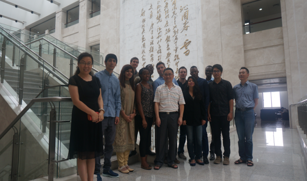 【甲子校庆】留学生新生代表举行座谈会共庆母校甲子生日