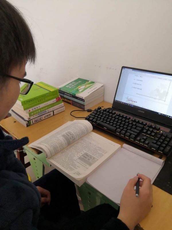 卜一珂.jpg 卜一珂.jpg