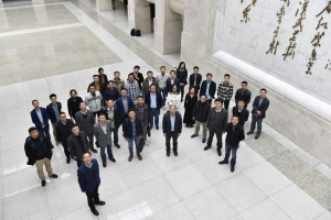 学校举行第二十八届青年教师联谊会座谈会