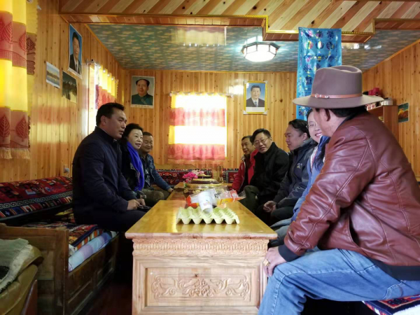 图片2 靳敏 康定.png 16e4b7f557489b15958f34ad09ab8800.png