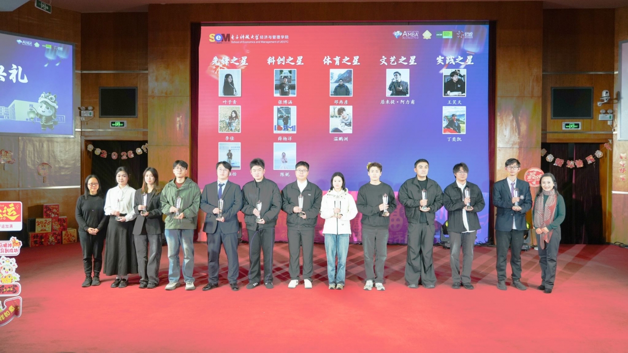 F8C7CC59B854C24BAFE8C855BC7_4D06F80E_4B5