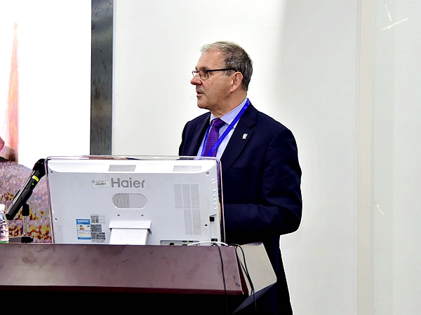 01.jpg 17d885f6a6ef2ebfc3930db9202ff65e.jpg