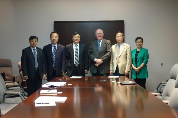 我校代表团访问美加合作院校共商创新人才培养